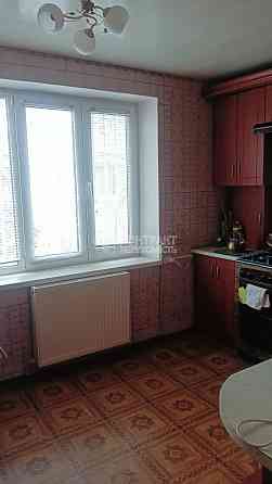 Продаж Квартира 4-кімнатна, 1/2 поверх на вул. Сергія нігояна Изюм