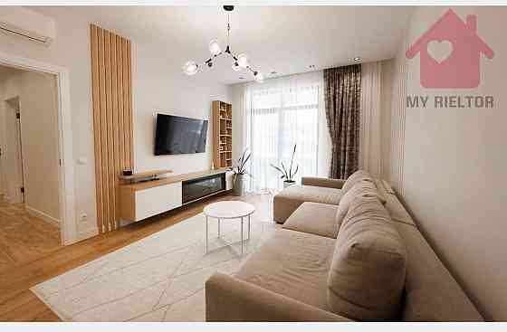 Продаж Квартира 2-кімнатна, 5/8 поверх на Університетська Ужгород