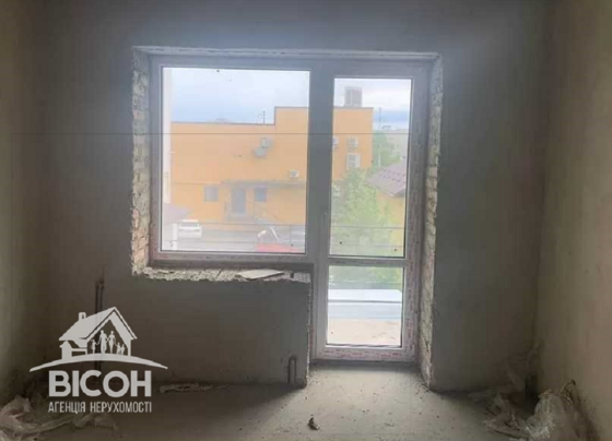 Продається двох рівнева 4 кімнатна квартира на Новому Світі. Ternopil'