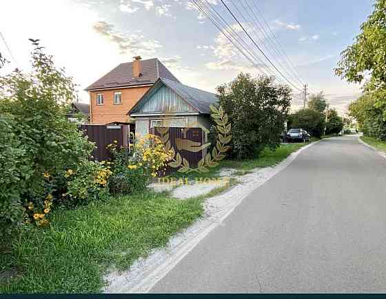 продам будинок вул левадна Киев