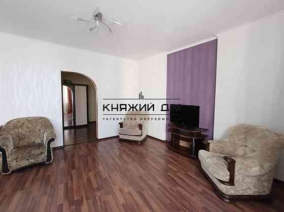 Продаж Квартира 3-кімнатна, 10/22 поверх на Днепровская Набережная Київ