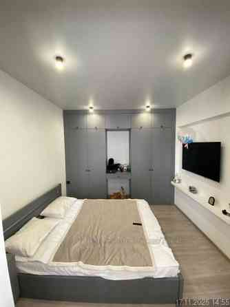 Продаж 1к Квартира 42 кв.м Хмельницького Богдана вул. Львів