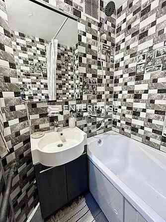 Продаж Квартира 1-кімнатна, 2/16 поверх на вул. Харківське шосе Київ