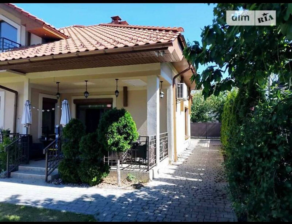 Продаж сучасного будинку в центрі міста! Uzhhorod - photo 3