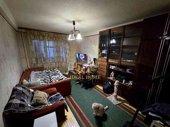 Продаж Квартира 2-кімнатна на Анатолия Соловьяненко ул., 11 Київ