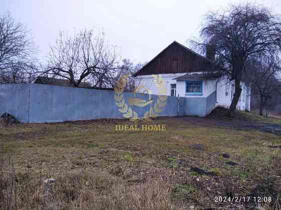 Продам квартиру 2 кімнати в Паляниченцях з удобствами. 