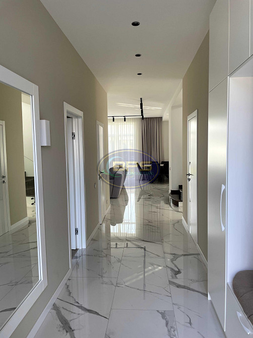 Продаж 3-поверховий Будинок з ділянкою 7.5 сот 260 кв.м 6 кімн. на Летний вул. Одеса - фото 5