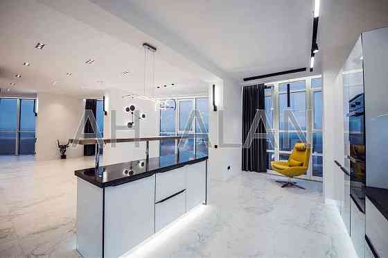 Продаж Будинок 4-кімнатний на Микільсько-Слобідська вул., 3Б Київ