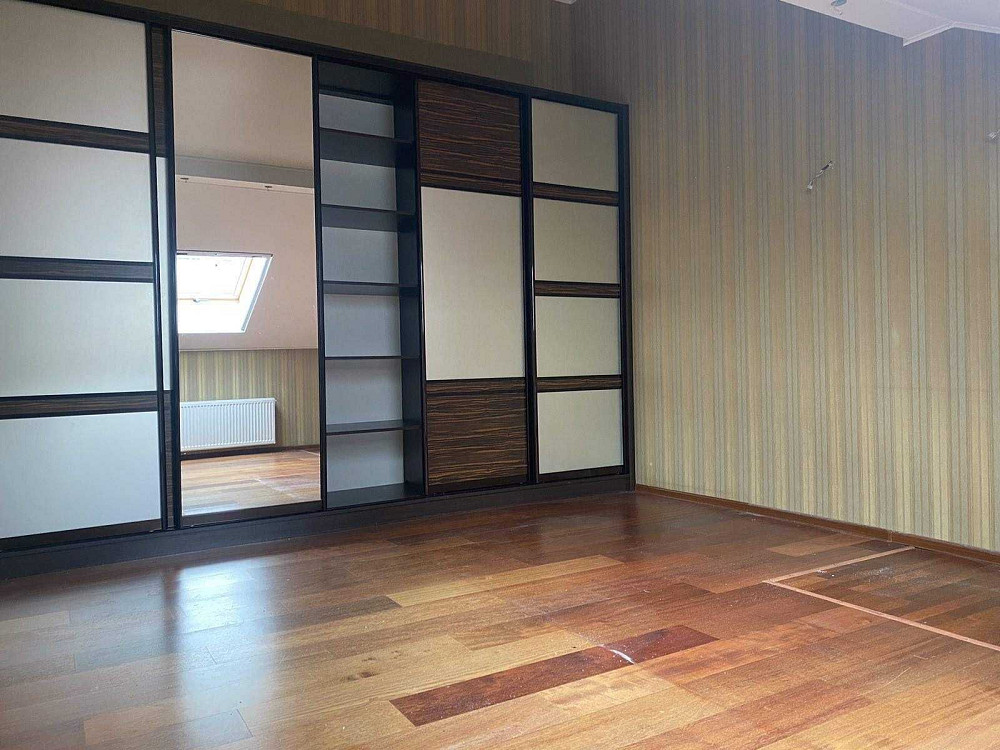 Продаж Квартира 5-кімнатна, 5/6 поверх на Олександра Кониського вул., д. 74 Київ - фото 4