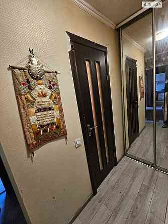 Продаж Квартира 2-кімнатна, 3/9 поверх на Лесі Українки вул., д. 12 Kiev