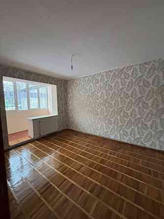 Продаж Квартира 3-кімнатна, 1/9 поверх на вул. Молодіжна Ивано-Франковск