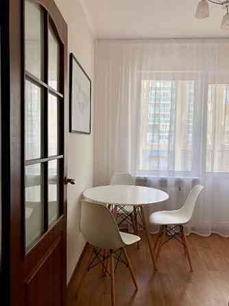 Оренда Квартира 1-кімнатна, 18/24 поверх на Гмыри Бориса ул., 12 Київ