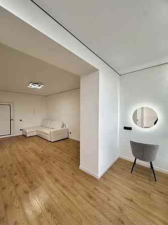 Продаж Квартира 1-кімнатна, 9/10 поверх на вул. Микитинці / Декабристів Ивано-Франковск