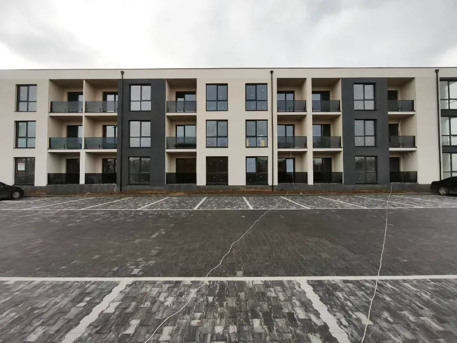 Продажа 1к Квартира 39 кв.м Волошкова 32 Сторожниця - изображение 1