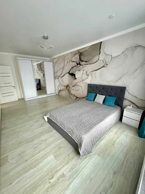 Оренда Квартира 1-кімнатна, 10/11 поверх на Центральна, 2 Киев - изображение 1