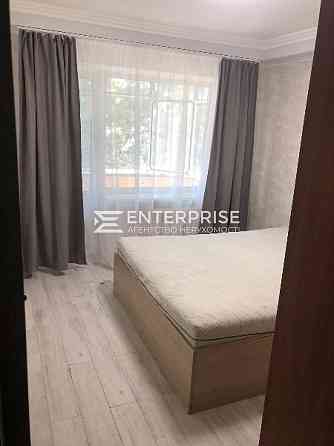 Продаж Квартира 2-кімнатна, 3/5 поверх на вул. Івана Виговського Київ