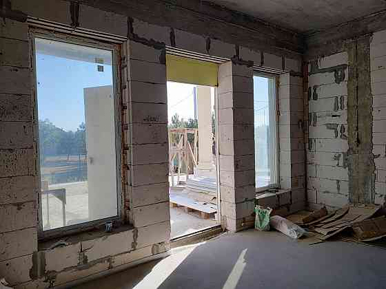 Продам. Неоконченное строительство. Молодіжне