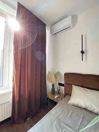 Продаж Квартира 1-кімнатна, 16/25 поверх на Дніпровська набережна, 18А Київ