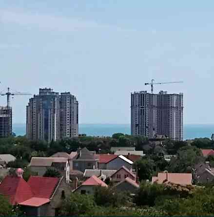 Продам 4х комнатнатную квартиру по ул.Люстдорфская дорога. Одесса