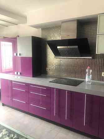 Продаж Квартира 3-кімнатна, 9/14 поверх на Юлії Здановської вул., д. 60-А Kiev