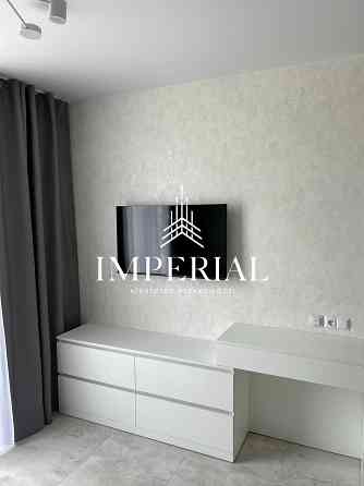 Оренда Квартира 2-кімнатна, 10/25 поверх на вул. Івана Виговського Kiev