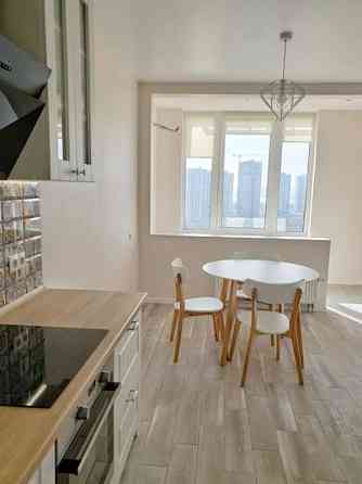 Оренда Квартира 1-кімнатна, 19/26 поверх на Днепровская набережная, 16 Київ