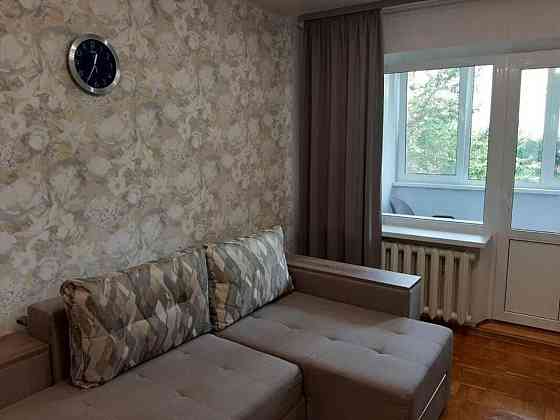 Оренда Квартира 1-кімнатна, 2/12 поверх на вул. Лариси Руденко, 12 Київ