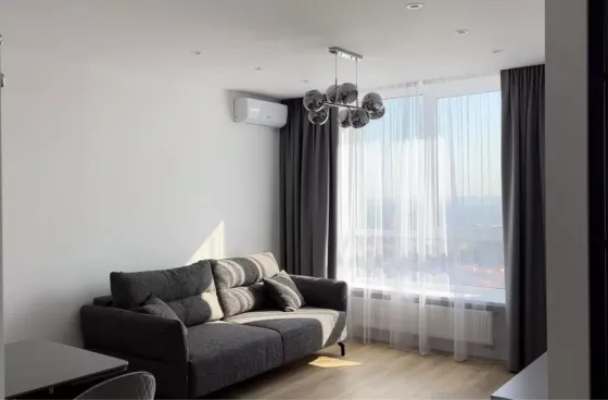 Оренда Квартира 2-кімнатна, 23/25 поверх на ул. Глубочицкая, 73 Киев