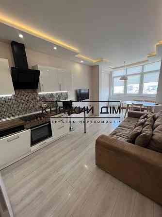 Оренда Квартира 2-кімнатна, 24/25 поверх на Драгоманова ул. Київ