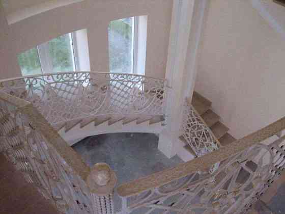 Продаж 2-поверховий Будинок з ділянкою 10 сот 469 кв.м   Гора