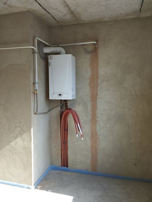 Продаж Квартира 2-кімнатна, 2/5 поверх на Кобринської Чернівці - фото 7