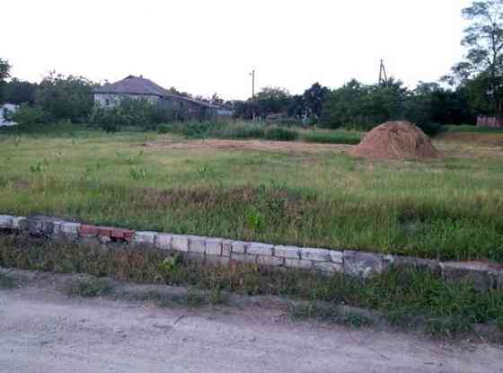 Продаж земельної ділянки 10 соток Вороньківка