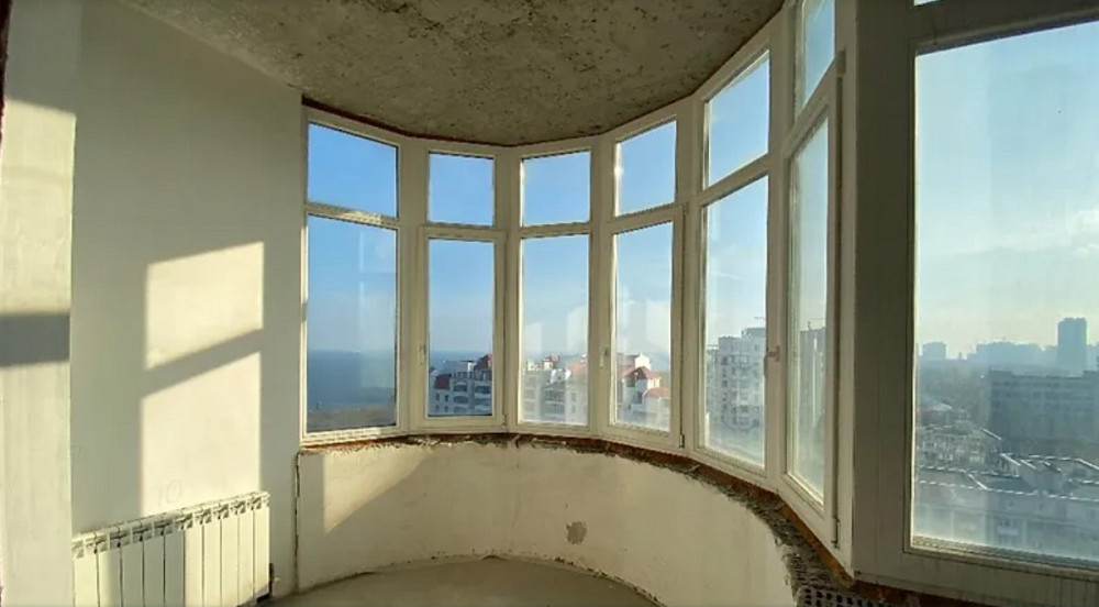 Продам 4 комнатную  с видом на море в Кирпичном переулке в доме Каркашадзе. Одесса - изображение 1