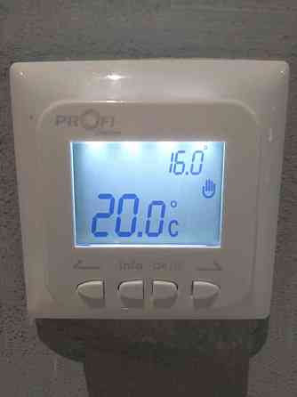 Продаж Квартира 2-кімнатна, 21/30 поверх на бажана, 17 Київ