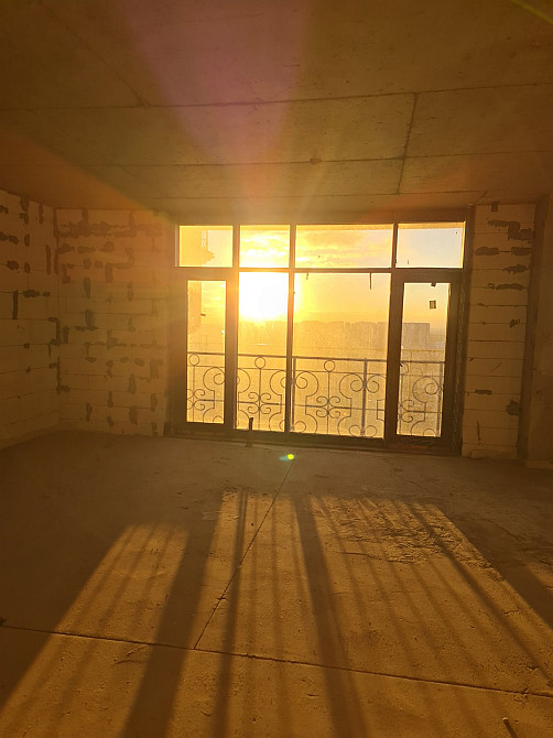 Продам просторную  3 х комнатную квартиру  в ЖК Лимнос на ул.Педагогической с прекрасным видом / Аркадия рядом. Одеса - фото 3