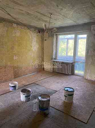 Продаж Квартира 3-кімнатна, 4/5 поверх на вул. Науки Kharkiv