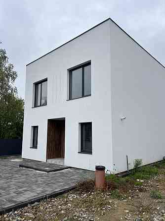 Продаж Будинок на Шухевича Chukalivka