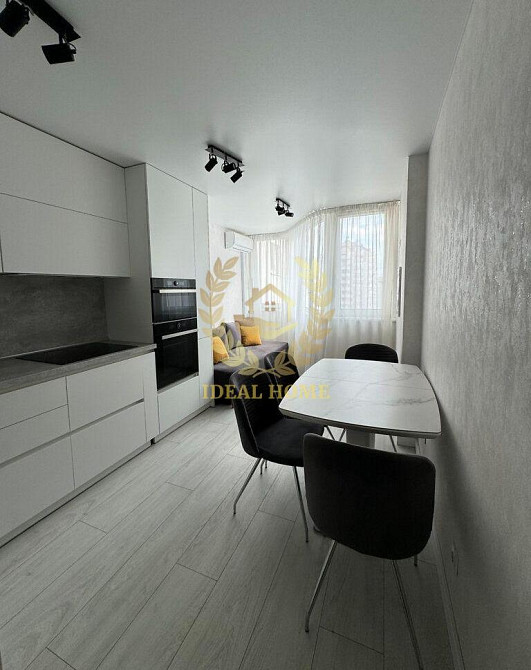 Продажа 1-комнатной квартиры на Осокорках, на ул. Урловской Kiev - photo 1