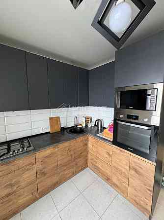 Продаж Квартира 1-кімнатна, 9/9 поверх на вул. Салтівське Харьков