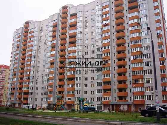 Оренда Квартира 1-кімнатна, 4/16 поверх на Ахматовой Анны ул. Київ