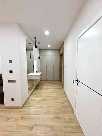 Продаж Квартира 2-кімнатна, 8/16 поверх на Олександра Олеся вул., д. 3 Kiev