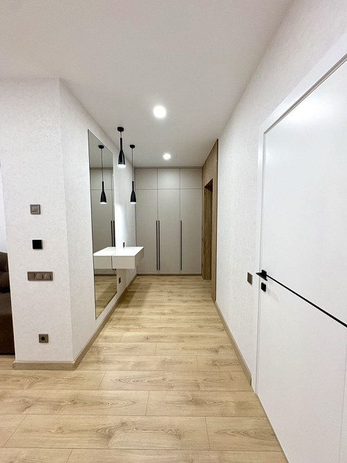 Продаж Квартира 2-кімнатна, 8/16 поверх на Олександра Олеся вул., д. 3 Київ - фото 2