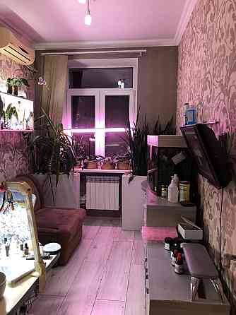 Продаж Квартира 3-кімнатна, 5/5 поверх на Вишгородська вул., д. 50 Київ