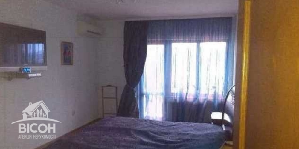 Продаж 3-поверховий  з ділянкою 4 сот 318 кв.м  на Голубовича вул. Тернопіль - фото 9