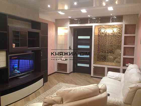 Оренда Квартира 3-кімнатна, 23/25 поверх на Єлизаветы Чавдар ул. Kiev