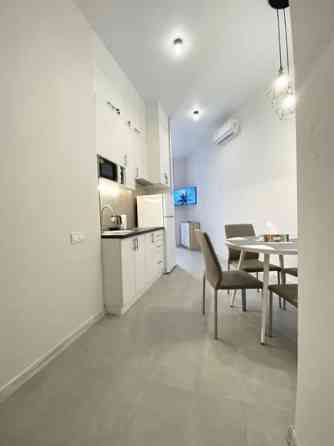 Продаж Квартира 1-кімнатна на ул. Фонтанская дорога, 122 Одесса