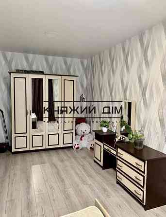 Оренда Квартира 1-кімнатна, 5/25 поверх на Софьи Русовой ул. Киев