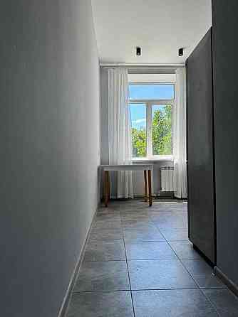 Квартира у м.Кропивницький, 4 кімн., сталінка, центр. Кропивницький