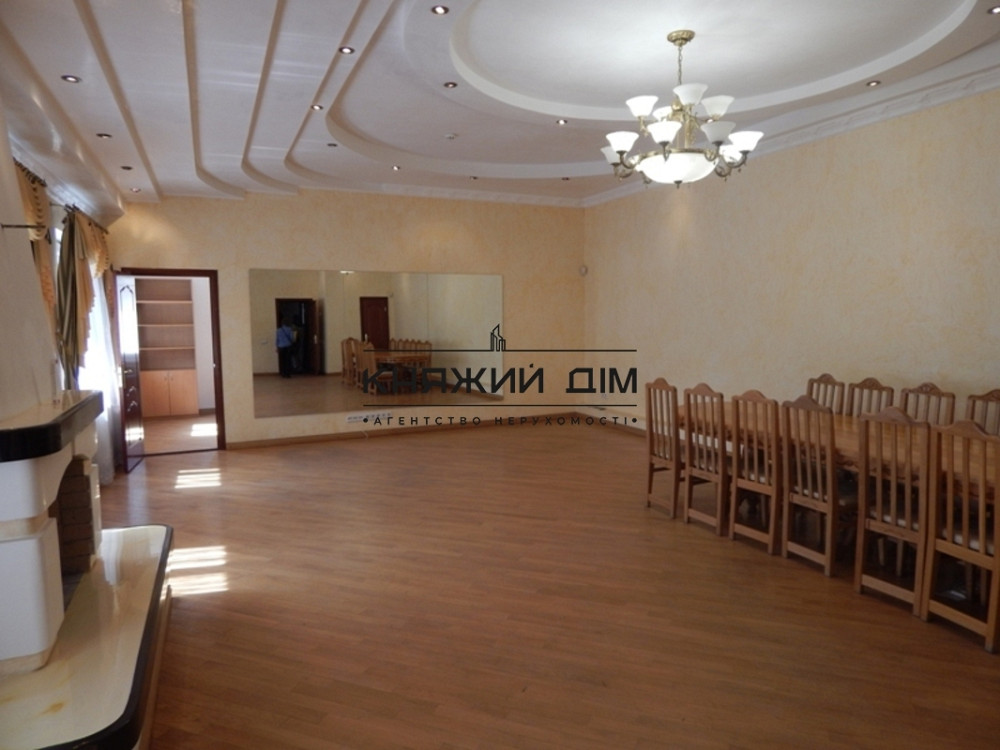 Оренда офісне приміщення на Межигорская ул. поверх - 4/4 Kiev - photo 1