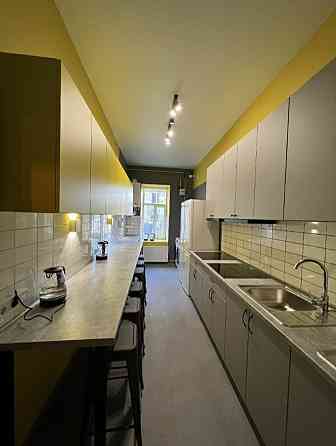 Продам квартиру с готовым бизнесом на ул. Садовая/Торговая Одесса